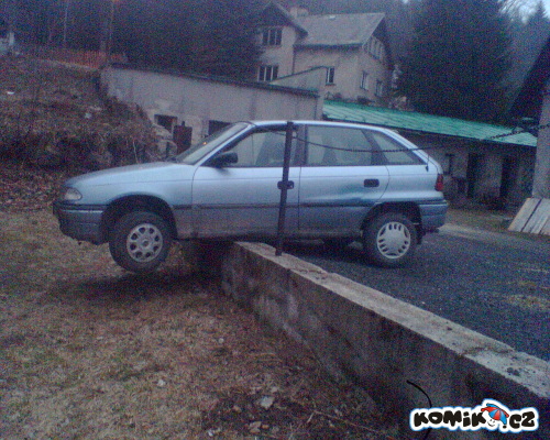 Pražáci už nevěděj jak v Jizerkách parkovat