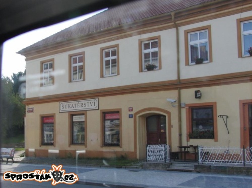 První světová firma