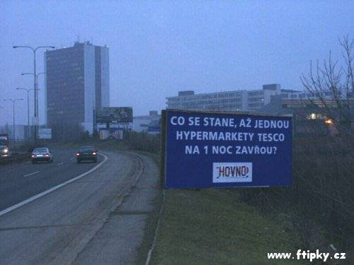 TESCO zavře na 1 noc