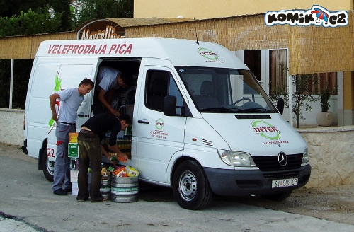 Velkoobchod s čím?